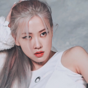 rosieshood profile image