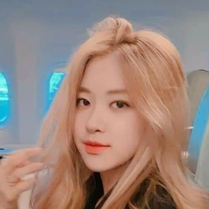 roséchipmunk profile image