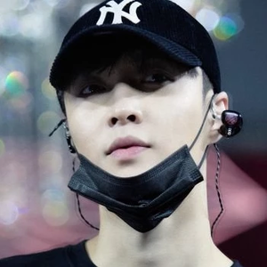 zhangpoems profile image