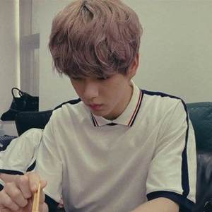 SUA슈아 profile image