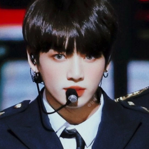 방탄이좋은아미2 profile image