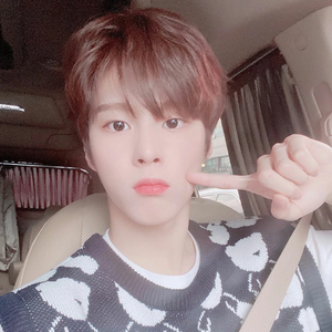 niasom4 profile image