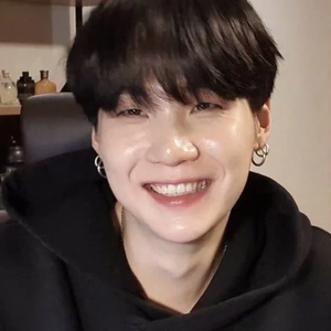 Pau⟭⟬⁷ profile image