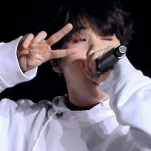 LUARYOONGS profile image