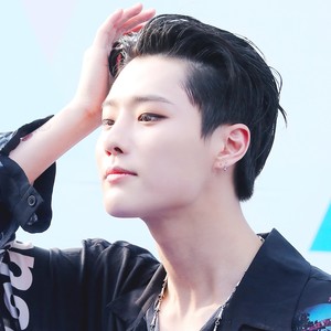 WoodzYounie profile image