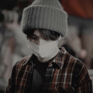 담생에는돌멩이로 profile image