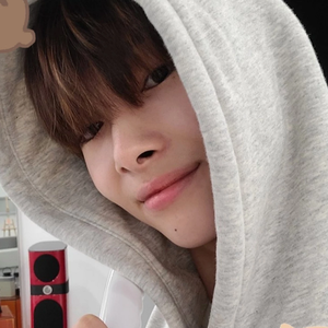 littleMJ profile image