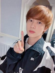 istriseokjin profile image