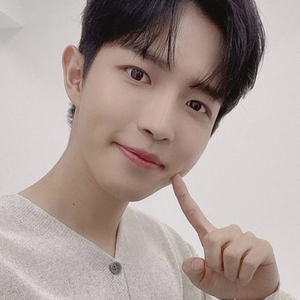 love짼7 profile image