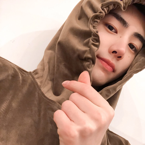 yourgemrou profile image