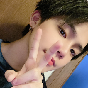 Lovemaself profile image