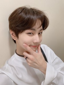 allofjungwon8 profile image