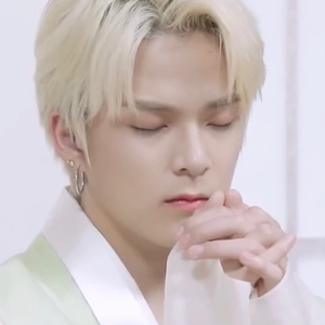 SkyArthur profile image