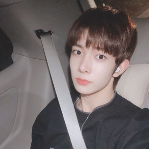 hseunglight profile image