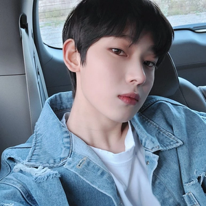 날으는까만콩 profile image