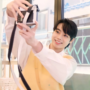 ANNABEL-hannies profile image