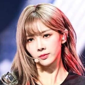 YoohLookPerfect profile image