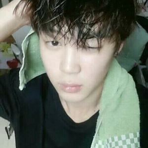 jinyein profile image