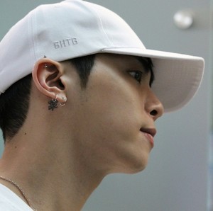 컴샤 profile image