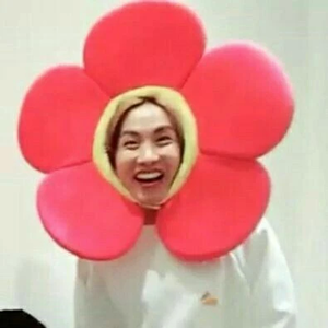 purplearmyv profile image