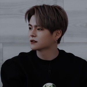 skyhyhi profile image