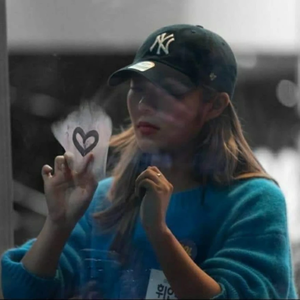 킥흥 profile image