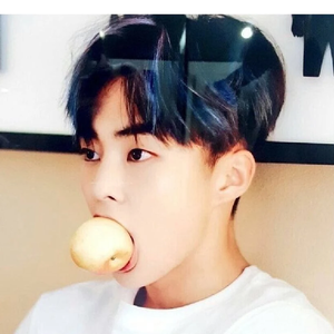 99号的女人 profile image