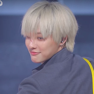 待机 profile image