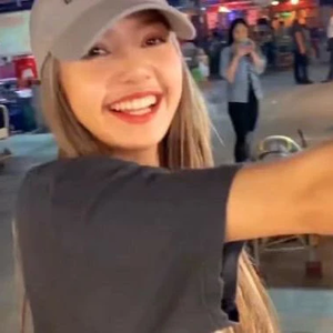 lisacheta profile image