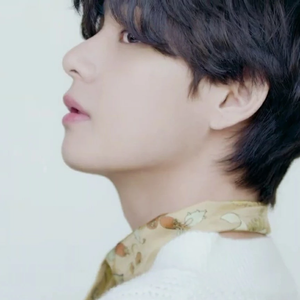 KimMiku7 profile image