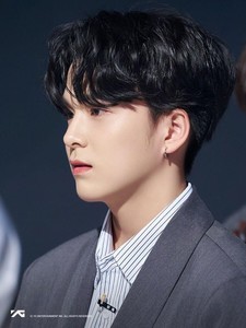 Zade04 profile image