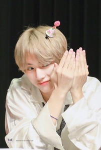 worldwidehandsome이진 profile image