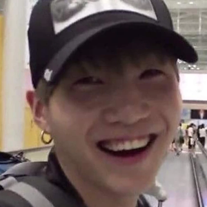 sparklyyoons profile image