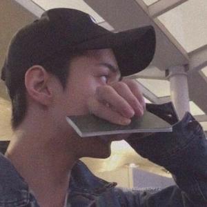 halaxun94 profile image