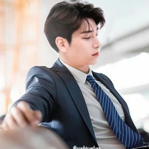 Mr-Lee profile image