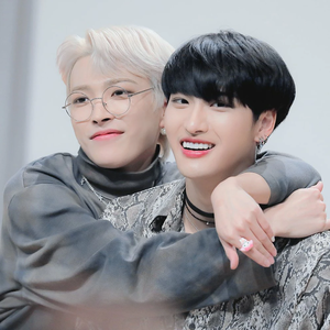 LariMorn profile image