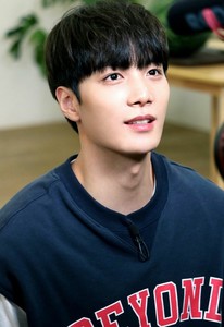 JJAlex2 profile image