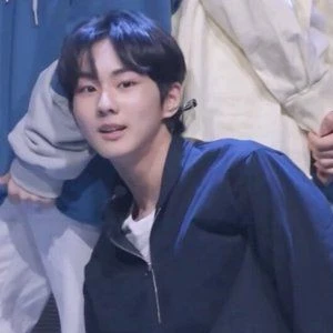 yurayuri profile image