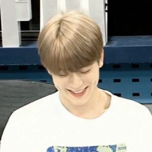 ꧁재프꧂ profile image