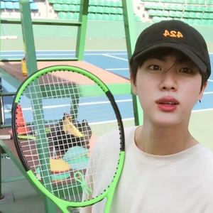 석찌니외모는내미래보다밝다 profile image