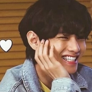 celebts profile image