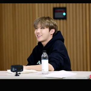 ARMYJHOPEbiasteamooo profile image