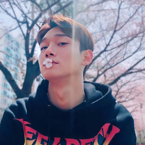 LuluVivi4 profile image