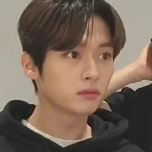 •sunflxwer• profile image