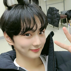 jungwonily9 profile image