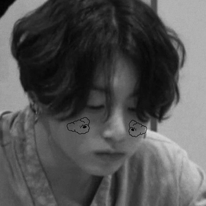 moon7arii7opp profile image