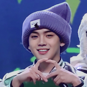 SukMySon profile image