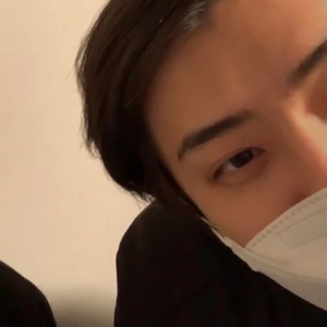 54呜呜 profile image