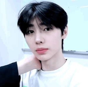 가든위의얼음왕자 profile image