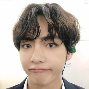 valess profile image